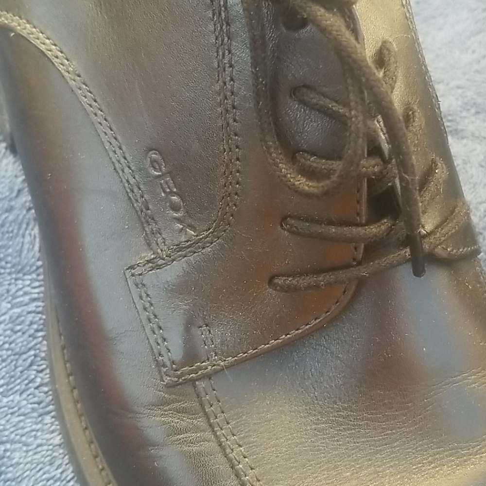 Geox- size 10 mens black shoes - Picture 2 of 4